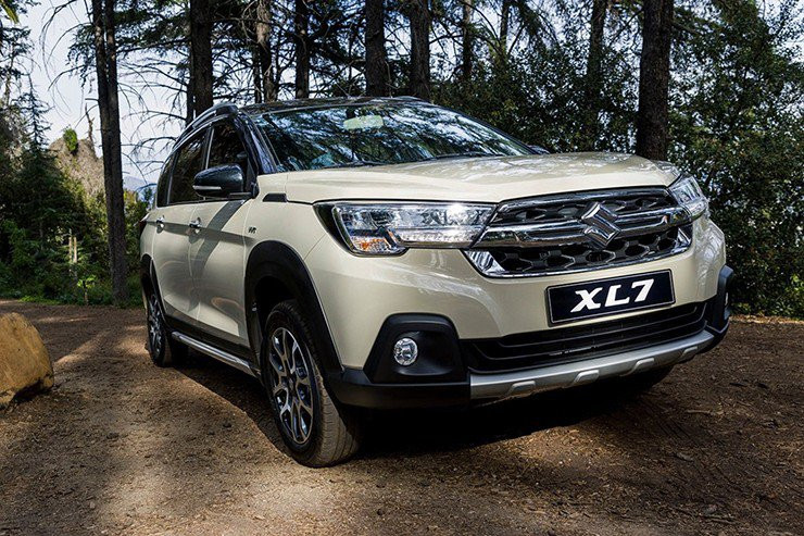 Ngoại thất Suzuki XL7 Hybrid 2026 với thiết kế mạnh mẽ