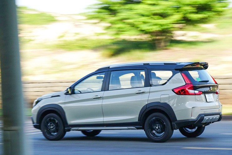 Hệ thống an toàn và camera 360 trên Suzuki XL7 Hybrid