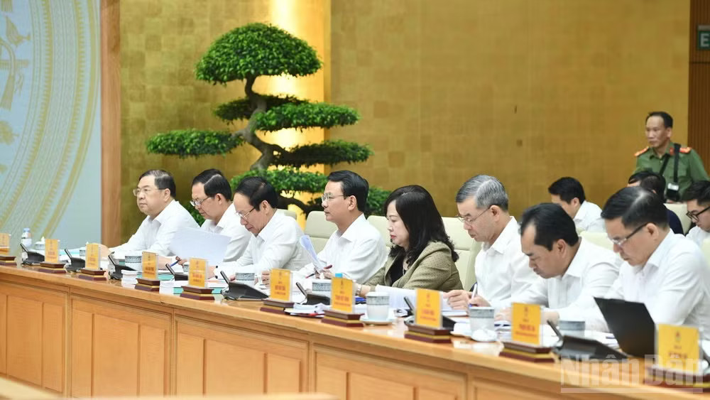 Các đại biểu tham dự phiên họp của Ban chỉ đạo. (Ảnh: Thanh Giang) Các đại biểu tham dự phiên họp của Ban chỉ đạo. (Ảnh: Thanh Giang)