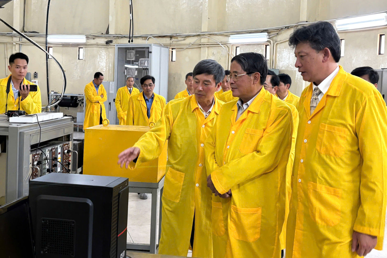 baolamdong.vn-file-e7837c02845ffd04018473e6df282e92-042025-_z6470470344248_dcf5ec986038e1f4eb8626439749d6ba_20250403191808_20250403195856.jpg