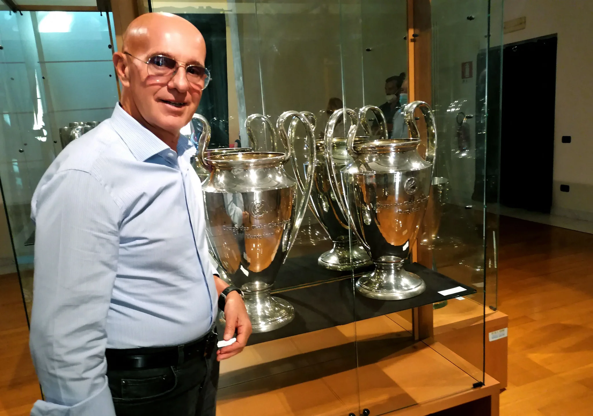 Lối chơi phòng ngự chủ động của AC Milan dưới thời Sacchi