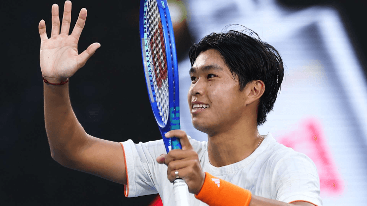 Tien lần đầu vào top 20 ATP