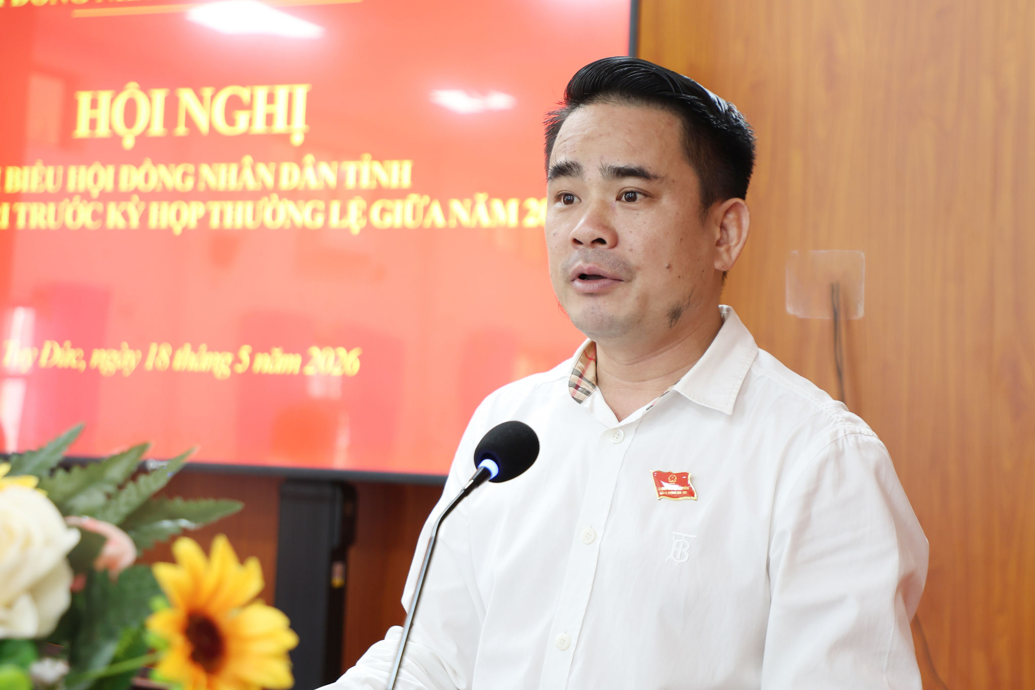 Ông Trần Mạnh Hùng, đại biểu HĐND tỉnh Lâm Đồng thông tin kết quả các kỳ họp