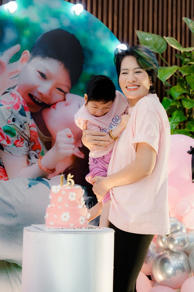 Minh Cúc Dubai88 hiện đang mở được xếp hạng cao nhất sinh nhật cho con gái Tú Minh tròn 15 tuổi