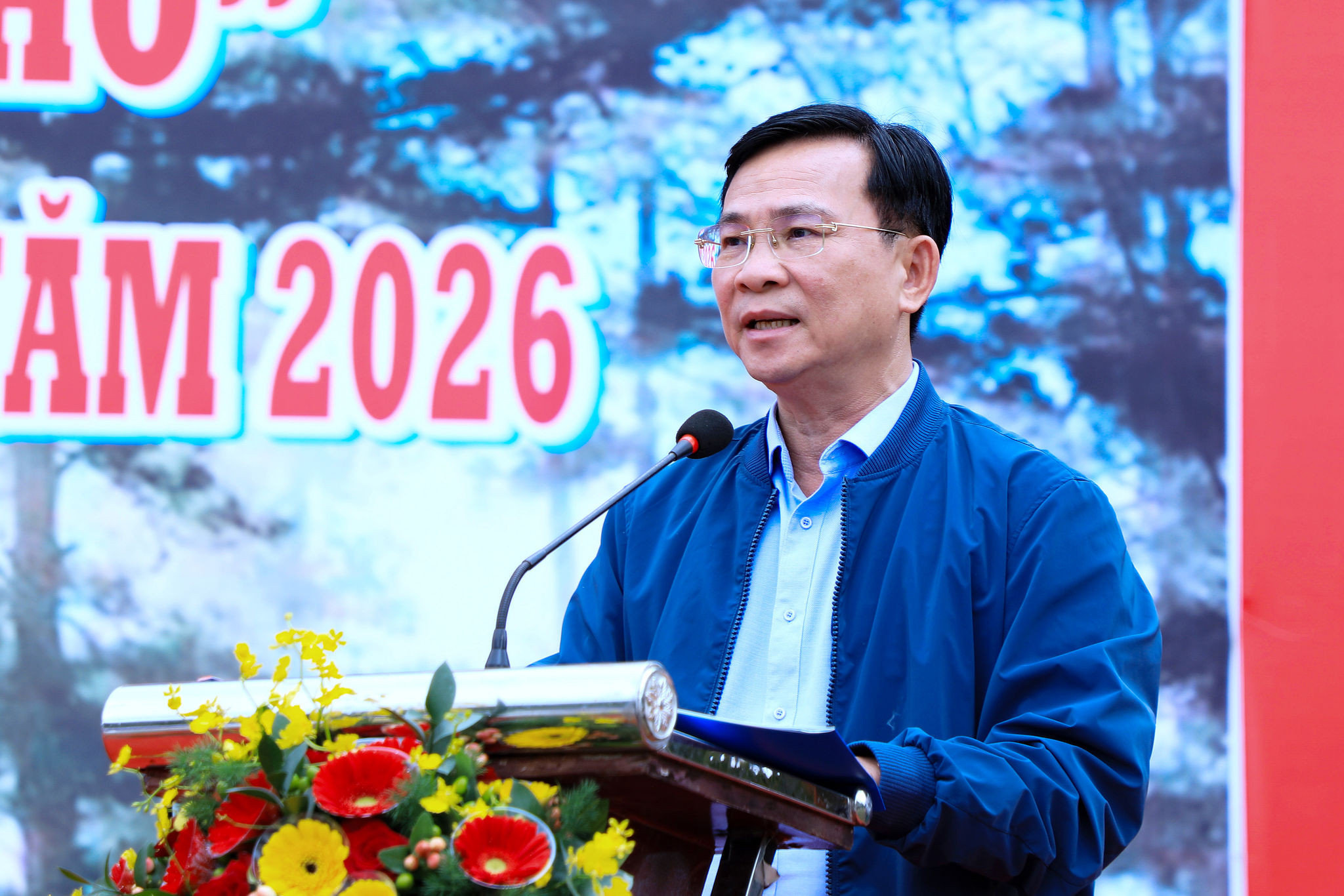 7-chu-tich-ubnd-tinh-lam-dong-phat-bieu-phat-dong-tai-buoi-le-1-.jpg