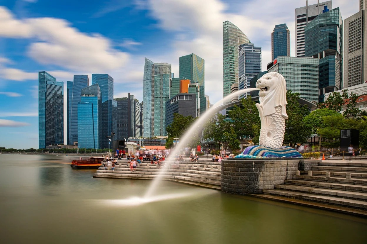 Quốc đảo Singapore là trung tâm tài chính và hàng không quan trọng kết nối Phú Quốc với thế giới.