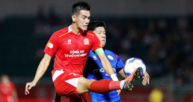 Tiền đạo Nguyễn Tiến Linh là niềm hy vọng lớn nhất bên phía đội khách.