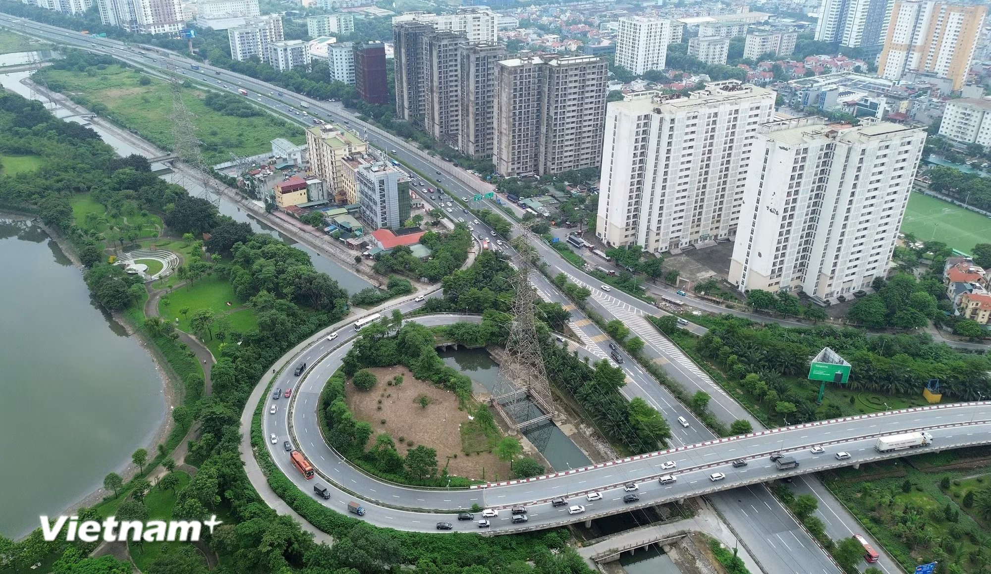 vnp-nut-giao-duong-vanh-dai-3.jpg
