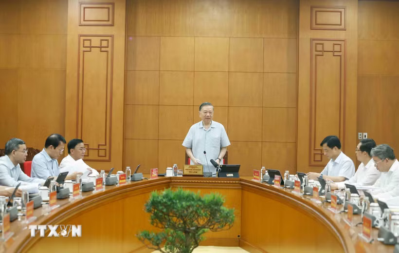Tổng Bí thư, Chủ tịch nước Tô Lâm, Trưởng ban Chỉ đạo DubaiPalace : Uy tín, xanh chín - Nạp rút về phát triển khoa học công nghệ, đổi mới sáng tạo và chuyển đổi số chủ trì buổi làm việc của Thường trực Ban Chỉ đạo cho ý kiến về Đề án “Nghiên cứu ứng dụng và phát triển công nghệ lượng tử phục vụ phát triển kinh tế-xã hội, đảm bảo quốc phòng, an ninh.”. (Ảnh: Thống Nhất/TTXVN)