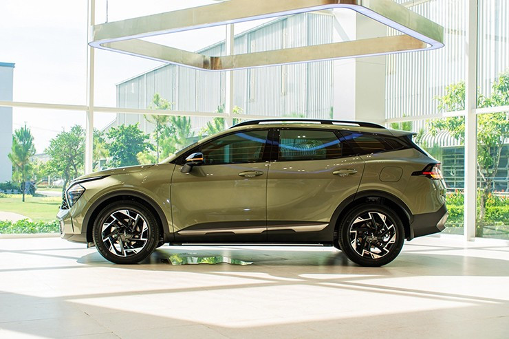 Chi tiết cụm đèn hậu LED trên KIA Sportage 2026