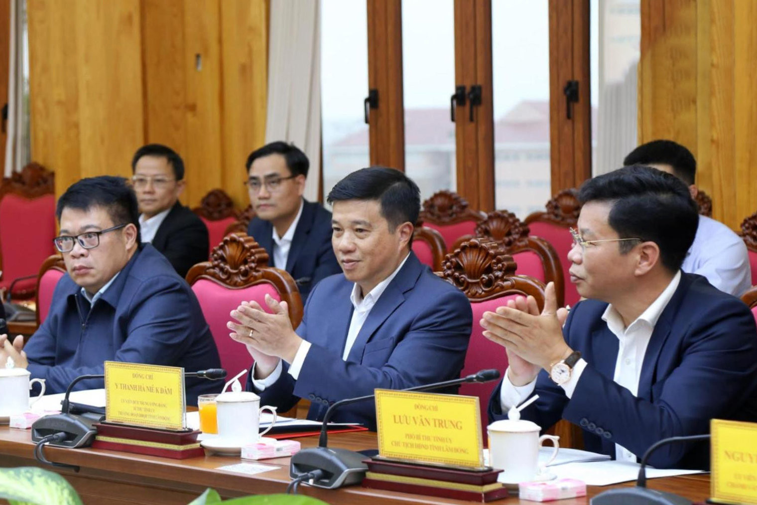 lanh-dao-tinh-lam-dong-lam-viec-voi-trung-tam-vifc-dn.jpeg