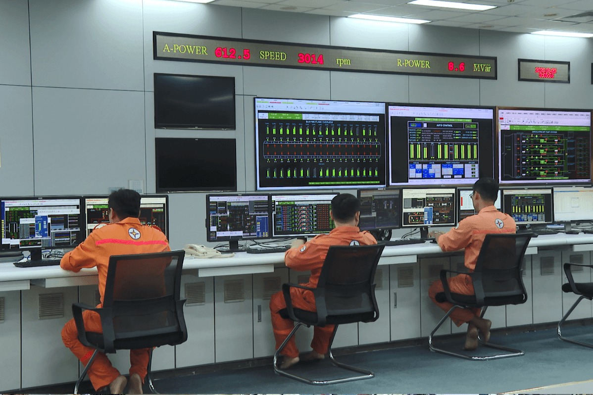 to-may-cua-nha-may-nhiet-dien-vinh-tan-2-duoc-huy-dong-cong-suat-len-hon-610-mw(1).png