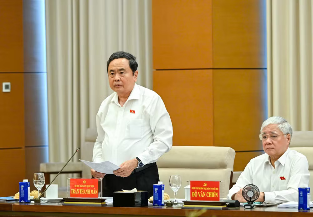 Chủ tịch Quốc hội Trần Thanh Mẫn phát biểu tại hội nghị. (Ảnh: DUY LINH) z7868213254048-49b4fa84330b1e05984b5093560794ce.jpg