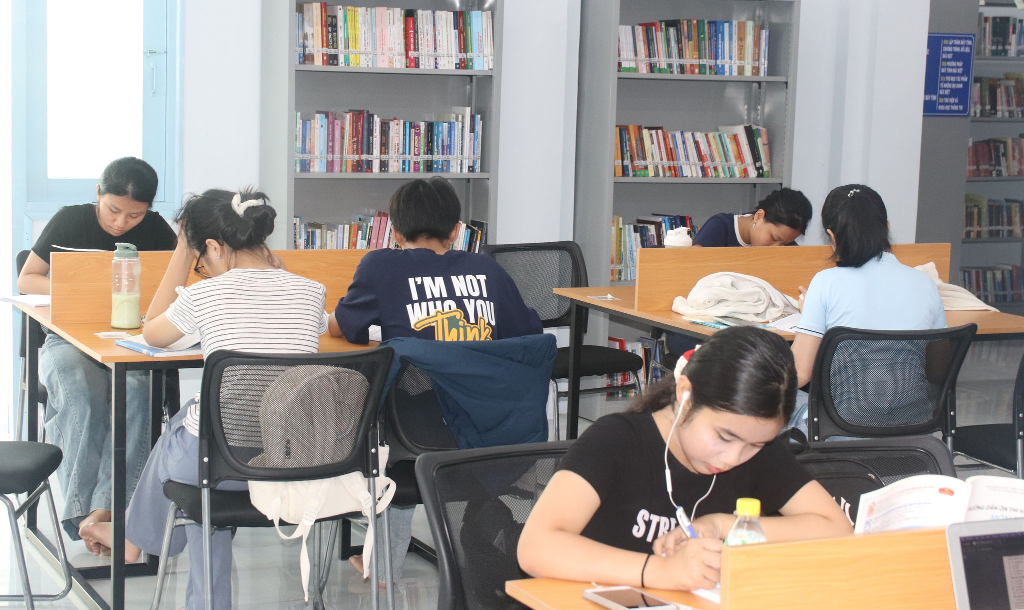 Không gian Dangnhap Dubai , Tỷ lệ cá cược - Kèo nhà cái bóng đá yên tĩnh tại Thư viện Link vào Dubai88 nhà cái cơ sở phía Đông Nam Link vào