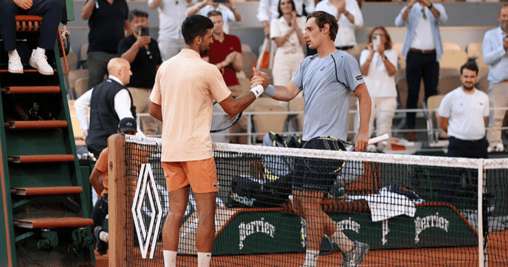 Novak Djokovic đối mặt với áp lực từ các tay vợt trẻ tại các vòng đấu tiếp theo của Roland Garros 2026