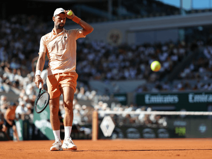 Djokovic phá kỷ lục của Federer với 120 trận đấu tại một giải Grand Slam đơn lẻ
