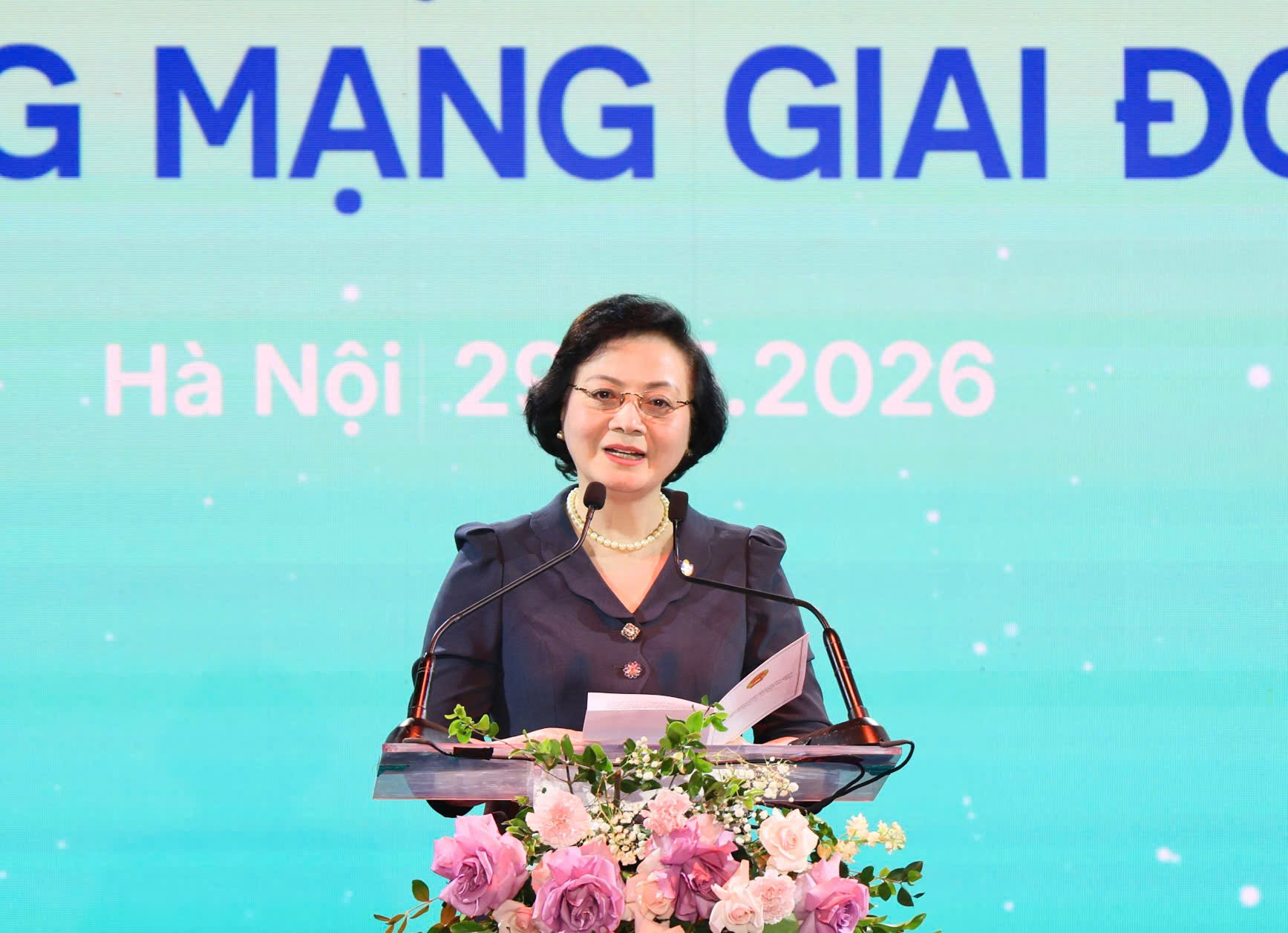 Phó Thủ tướng Phạm Thị Thanh Trà: Không để trẻ em đối diện với tổn thương trong thế giới ảo- Ảnh 2.