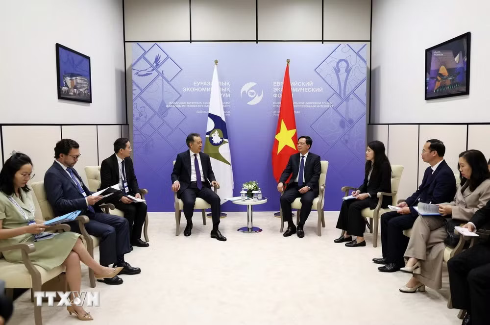 ttxvn-viet-nam-san-sang-hop-tac-va-xem-eaeu-la-doi-tac-dang-tin-cay-trong-linh-vuc-ai3.jpg