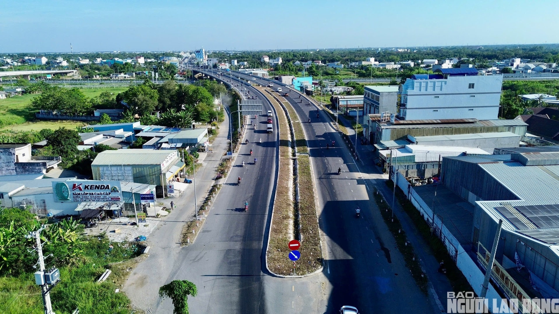 Trục đường 7km 6 làn từ TP. HCM xuống tỉnh biên giới giáp Campuchia sắp hoàn thành- Ảnh 3.