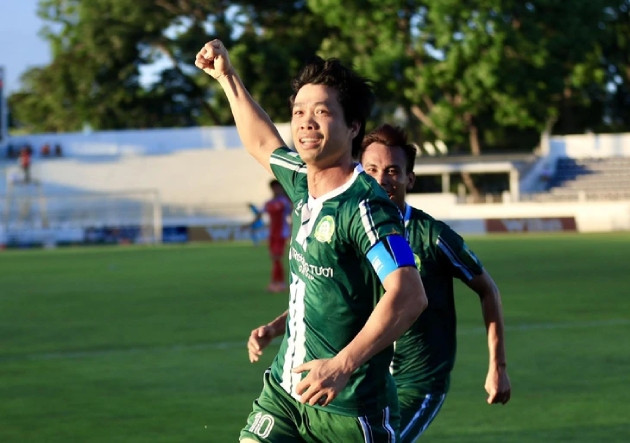 Công Phượng cùng đồng đội đang đứng trước cơ hội thăng hạng V.League.