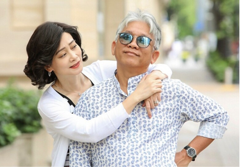 Cô có cuộc sống viên mãn bên chồng là cựu công an.