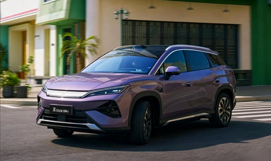 BYD Song Ultra DM-i sở hữu thiết kế hiện đại thuộc dòng sản phẩm Dynasty của BYD