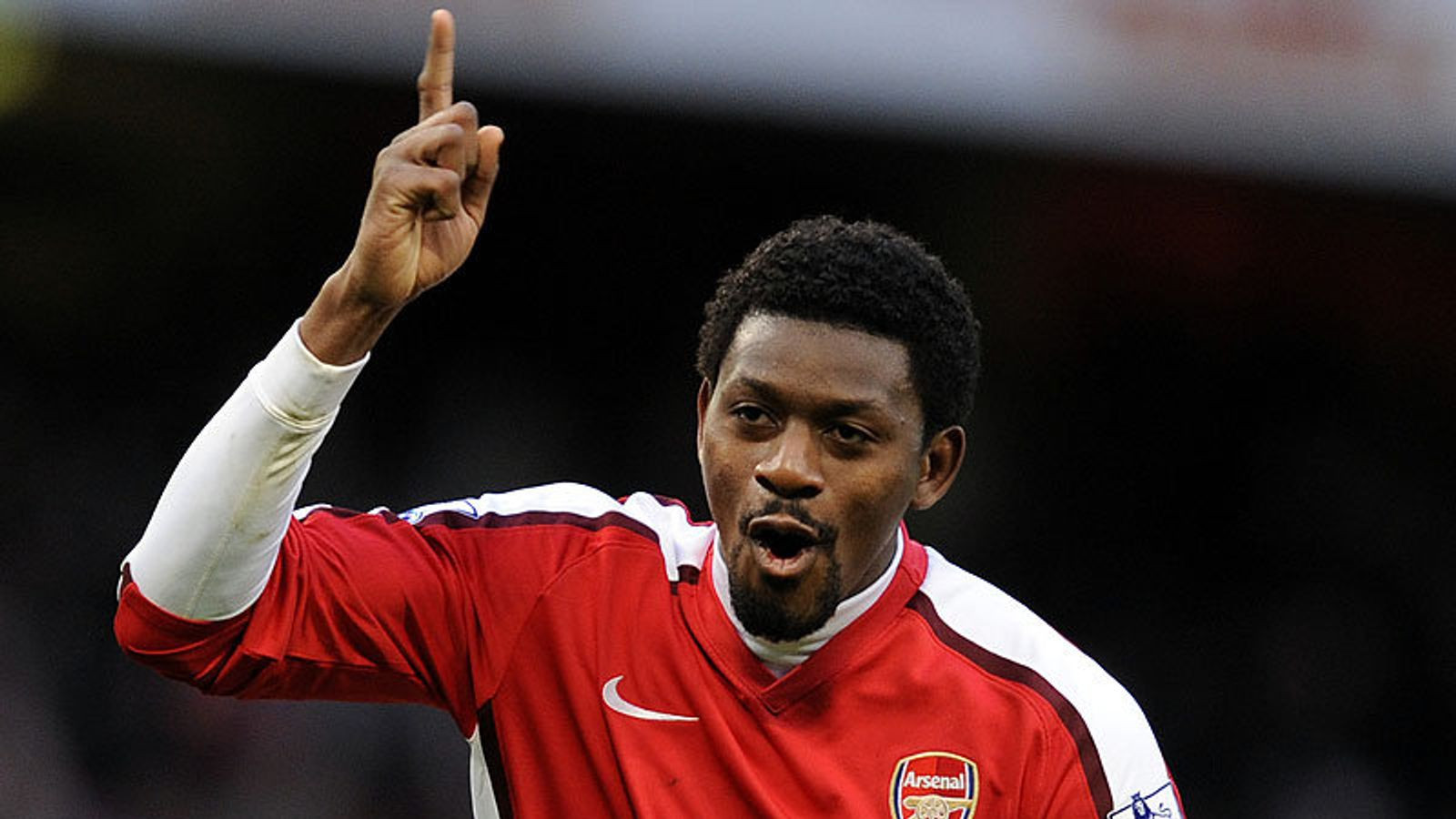 Abou Diaby sở hữu lối chơi mang dáng dấp của huyền thoại Patrick Vieira