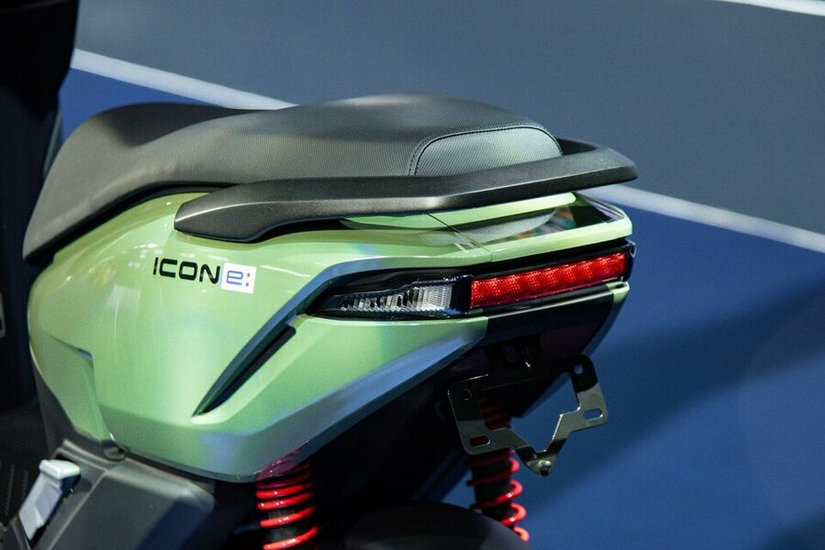 Honda ICON e: tại đại lý HEAD