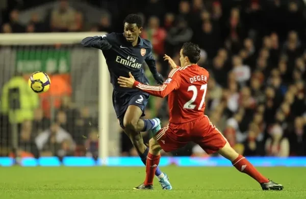 Diaby tỏa sáng rực rỡ trong chiến thắng của Arsenal trước Liverpool tại Anfield