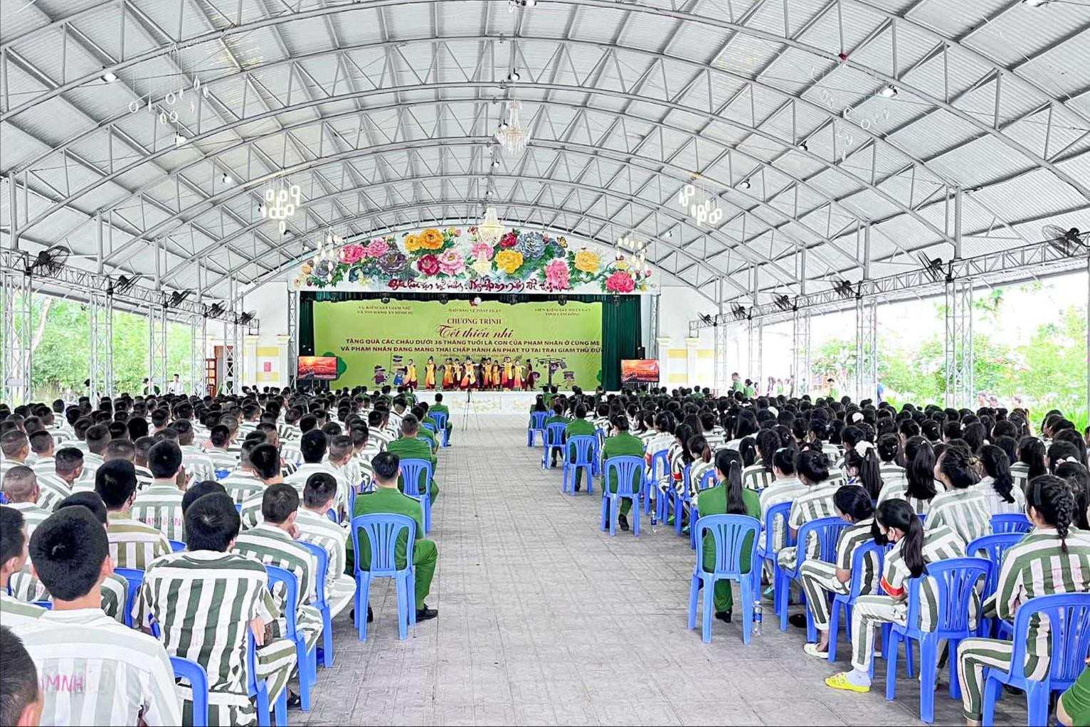 Tết Thiếu nhi cho con phạm nhân đang ở cùng mẹ tại Trại giam Thủ Đức