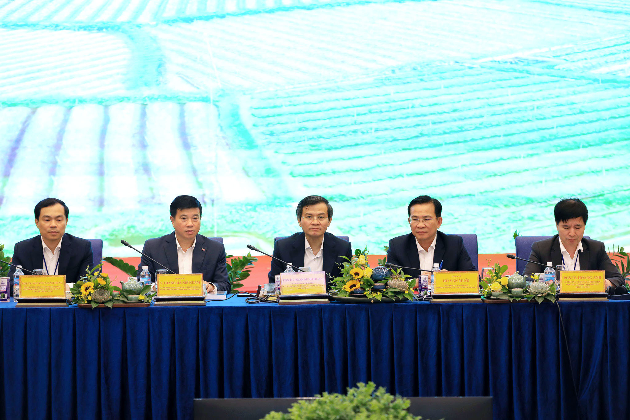 Khai mạc Hội thảo khoa học 
