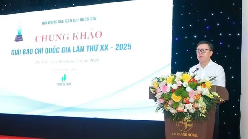 Đồng chí Lê Quốc Minh, Chủ tịch Hội Nhà báo Việt Nam, Chủ tịch Hội đồng Chung khảo phát biểu khai mạc. z7888432883507-985d8f8779ca90a161ca8839e6523858-2978.jpg