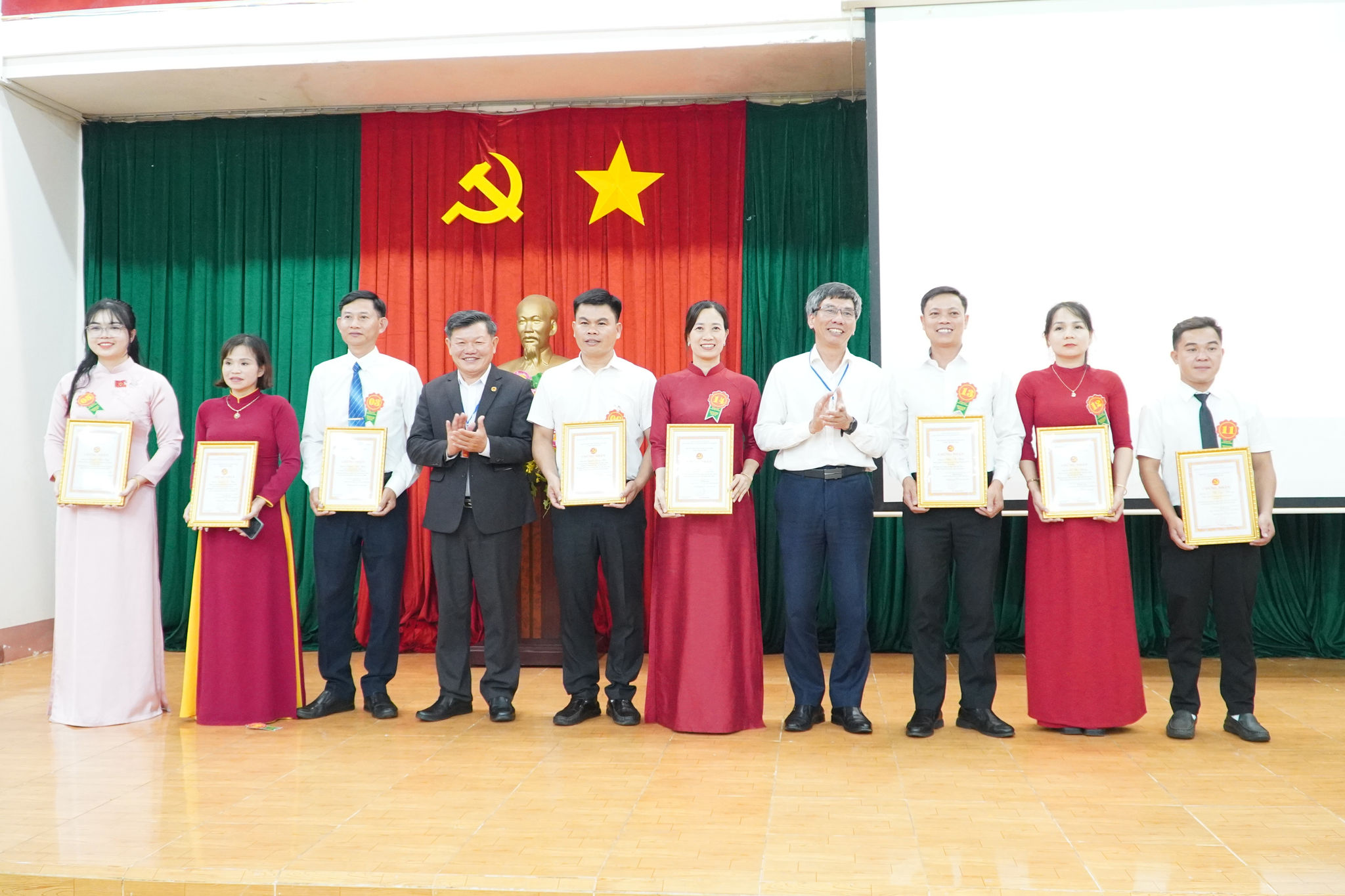 Bế mạc Hội thi Báo cáo viên, Tuyên truyền viên giỏi Link vào năm 2026 Cụm số 6