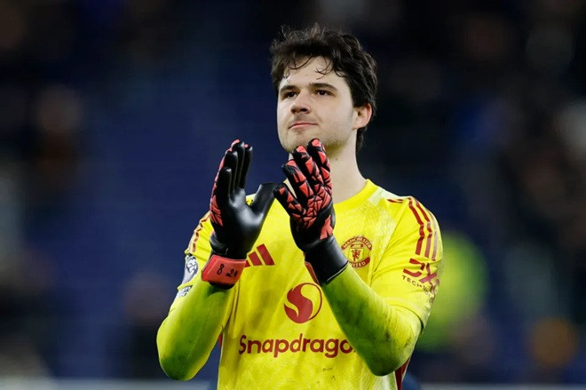 Senne Lammens đã có mùa giải ra mắt ấn tượng trong màu áo Manchester United.