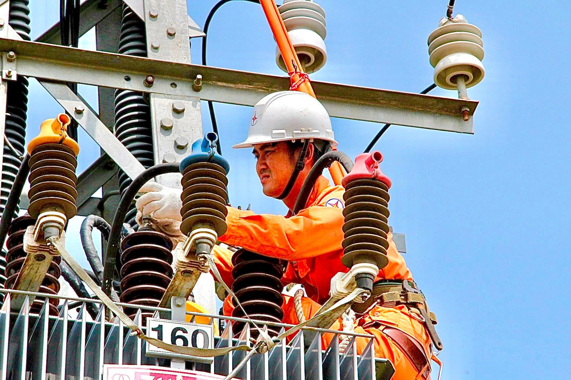 Lịch cắt điện Dubai88 nhà cái ngày 2/6: Đà Lạt, Bảo Lộc và nhiều huyện gián đoạn cung cấp điện luân phiên