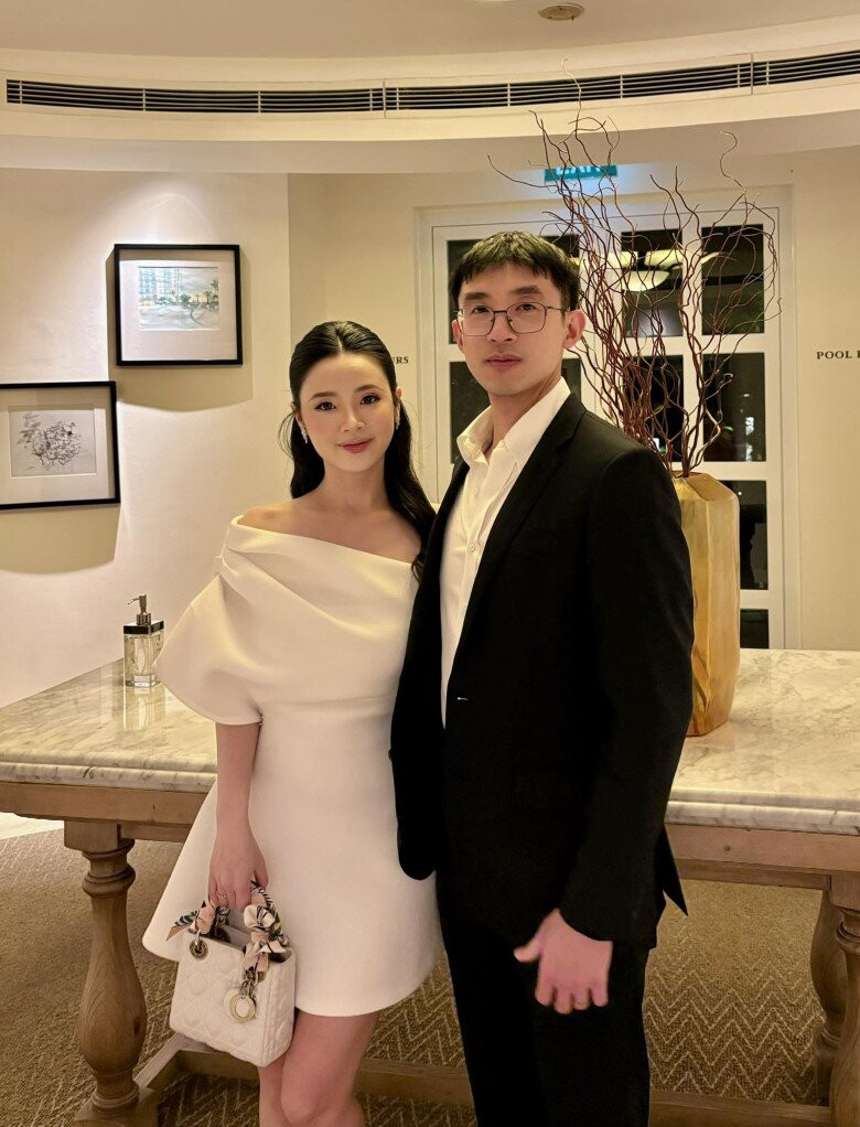 Phương Trinh Jolie chia sẻ khoảnh khắc gia đình tại Hội An