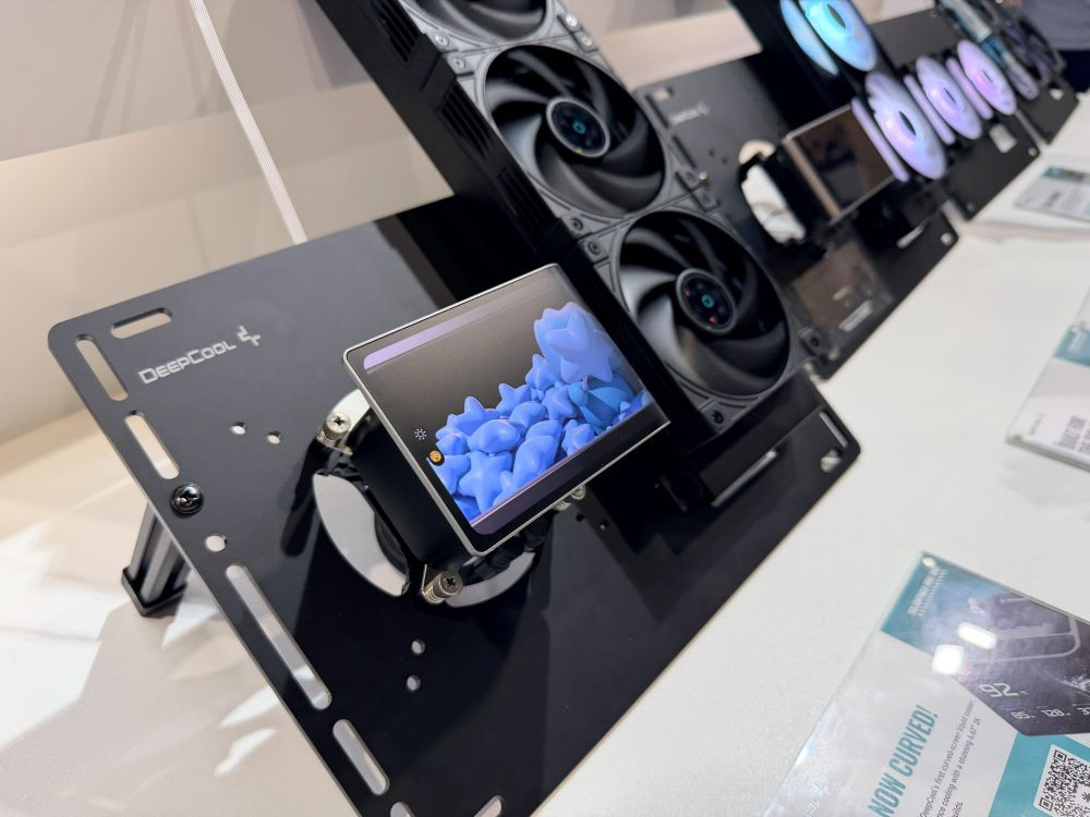 Các dòng tản nhiệt mới nhất của DeepCool trưng bày tại sự kiện