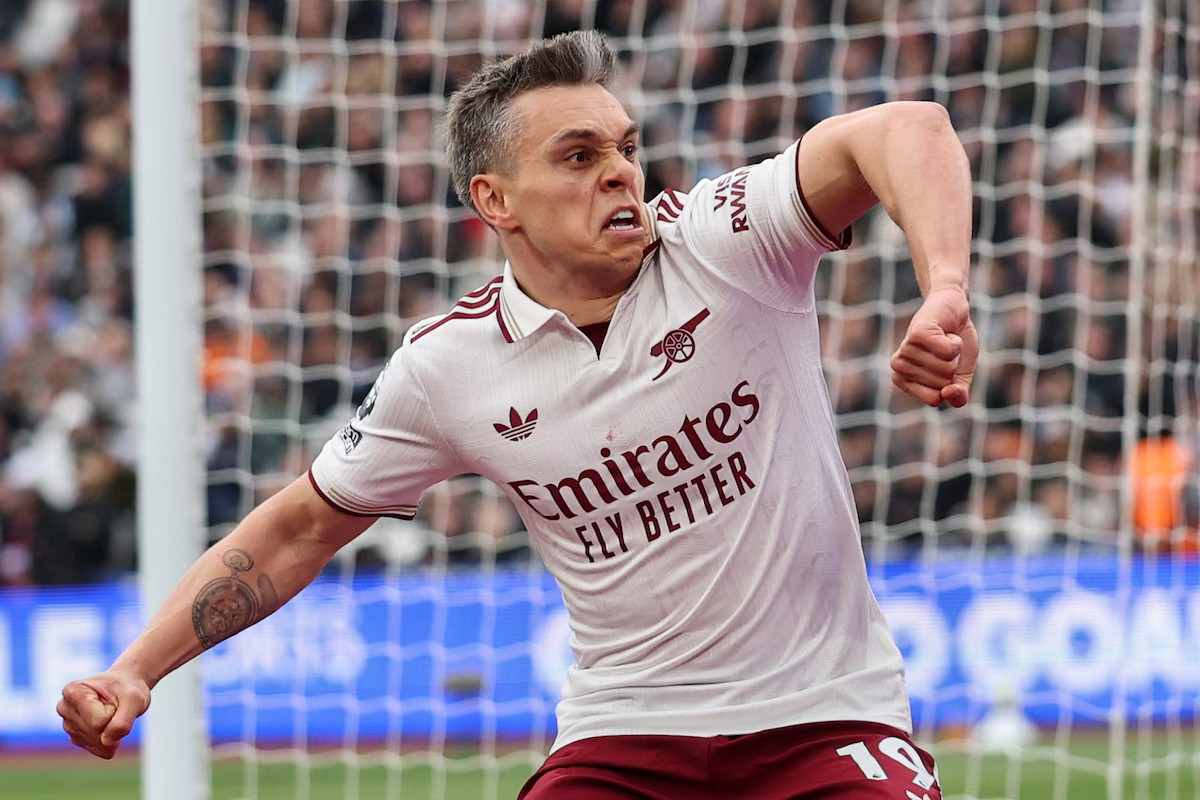 Leandro Trossard đã có những khoảnh khắc bùng nổ trong màu áo Arsenal.