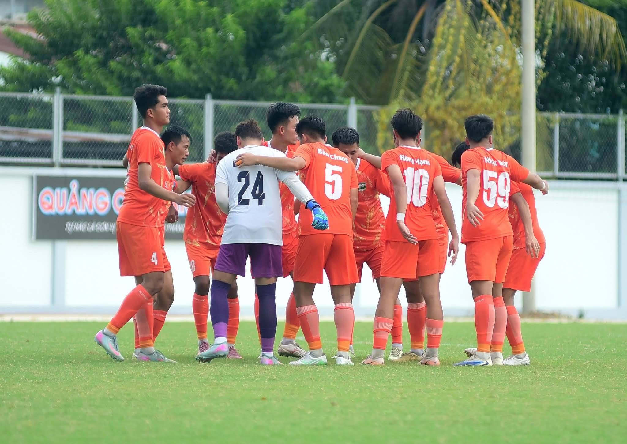 lam dong team
