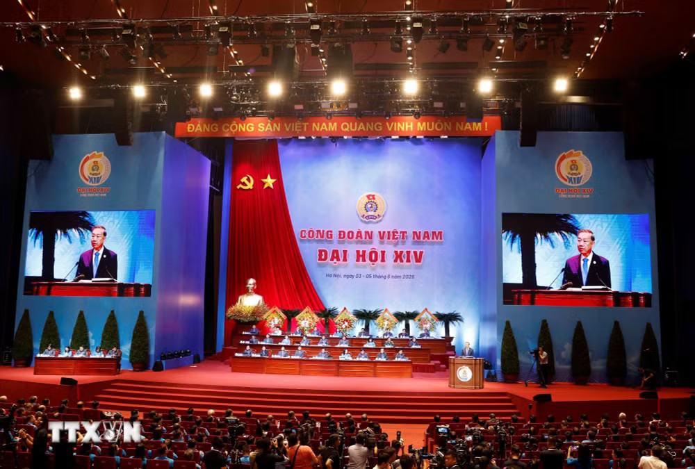 ttxvn-khai-mac-phien-trong-the-dai-hoi-xiv-cong-doan-viet-nam-0406-18.jpg