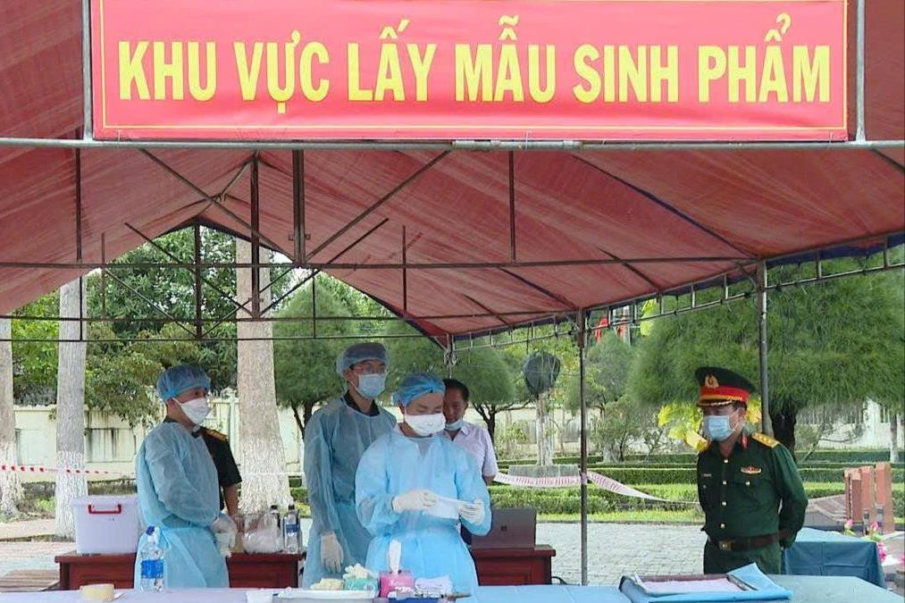 khu-vuc-lay-mau-sinh-pham-hai-cot-liet-si-phuc-vu-cong-tac-giam-dinh-xac-dinh-thong-tin-liet-si-1-1-.jpg
