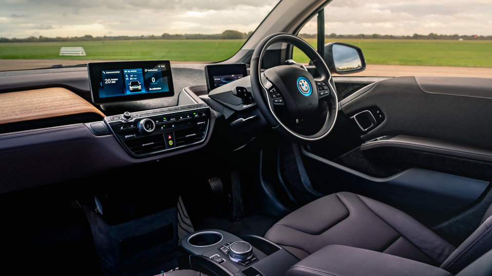 BMW i3 sedan thuần điện sắp ngừng sản xuất tại Trung Quốc