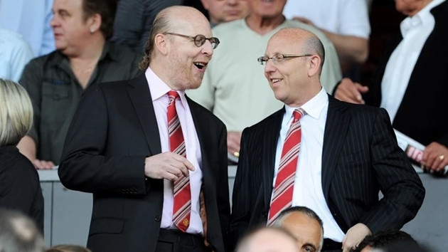Gia đình tỷ phú Glazer đang cân nhắc việc thoái vốn tại Manchester United sau nhiều năm nắm quyền.
