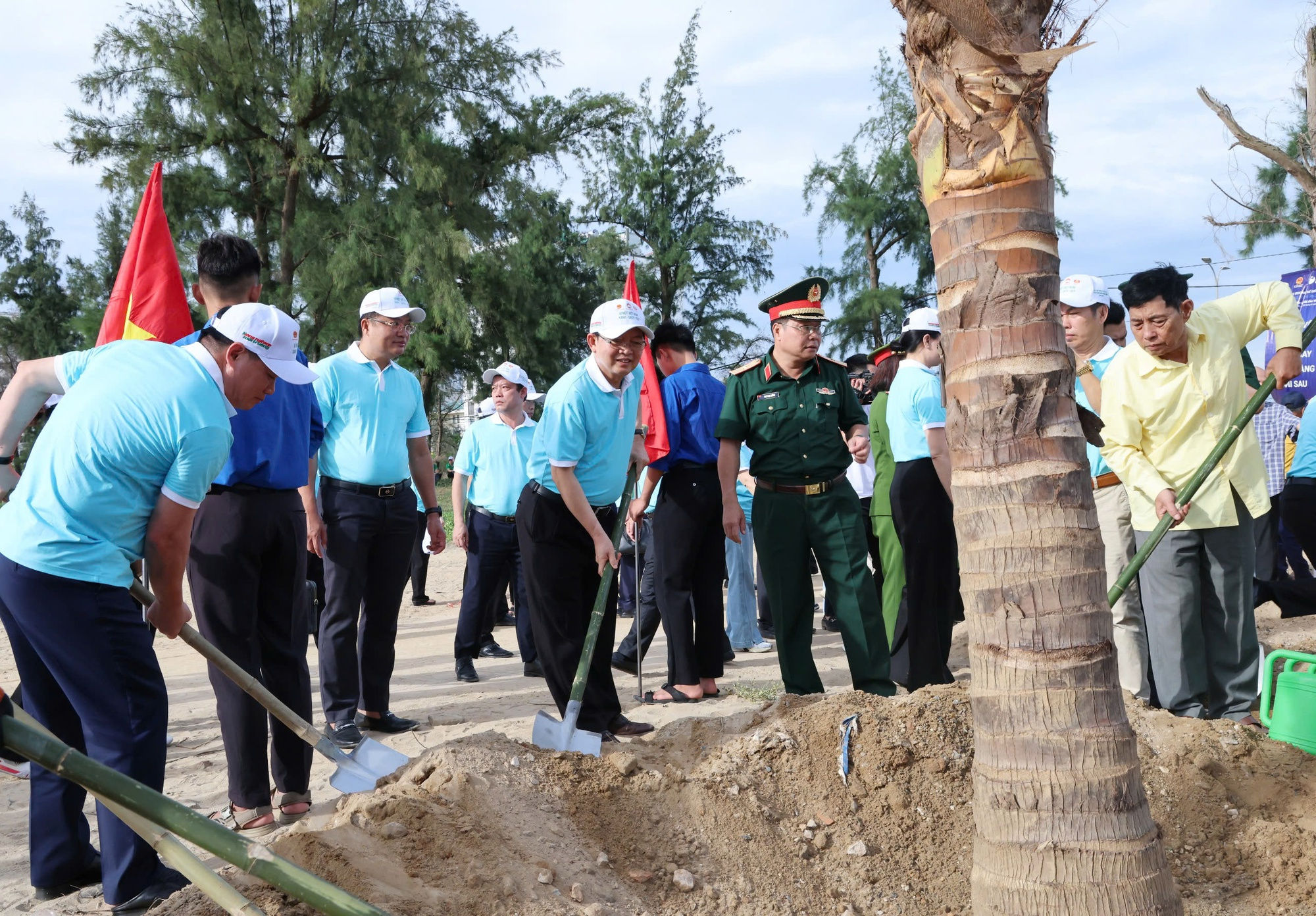 Phát động quốc gia Phong trào toàn dân bảo vệ môi trường, vì một Việt Nam xanh - sạch - đẹp- Ảnh 10.