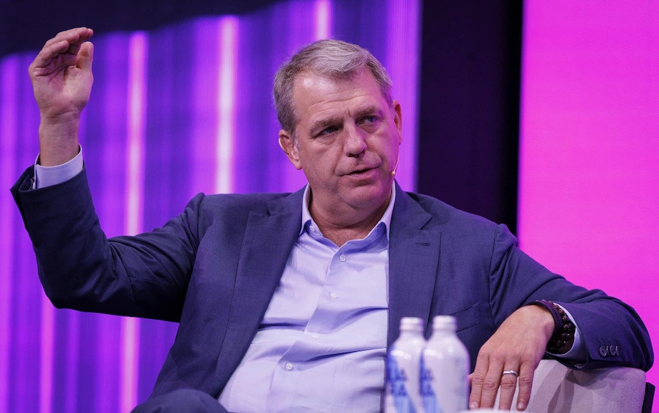 Todd Boehly dự kiến sẽ rời ghế chủ tịch Chelsea vào năm 2027.