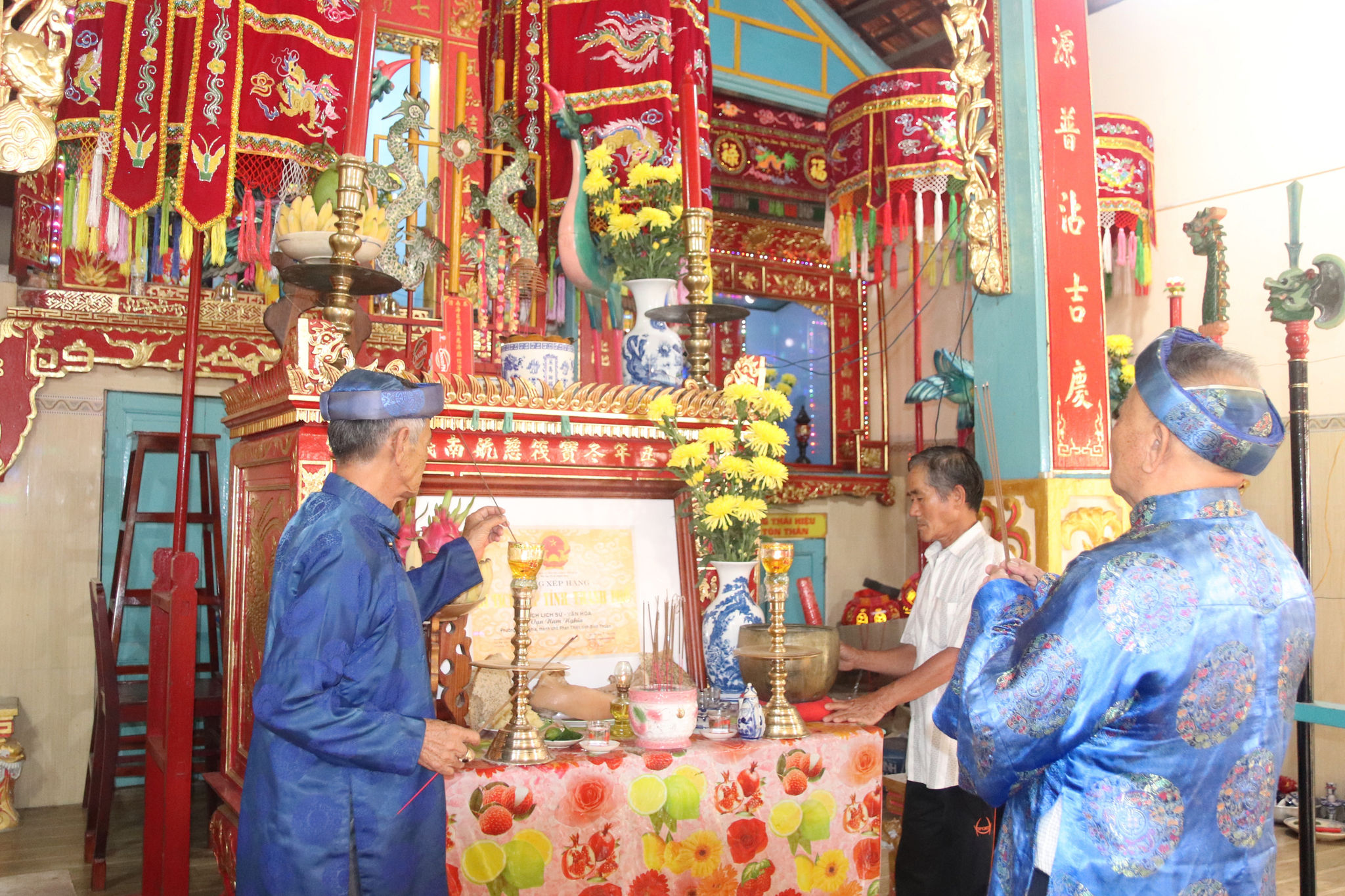 le-cung-tai-van-nam-nghia.jpg