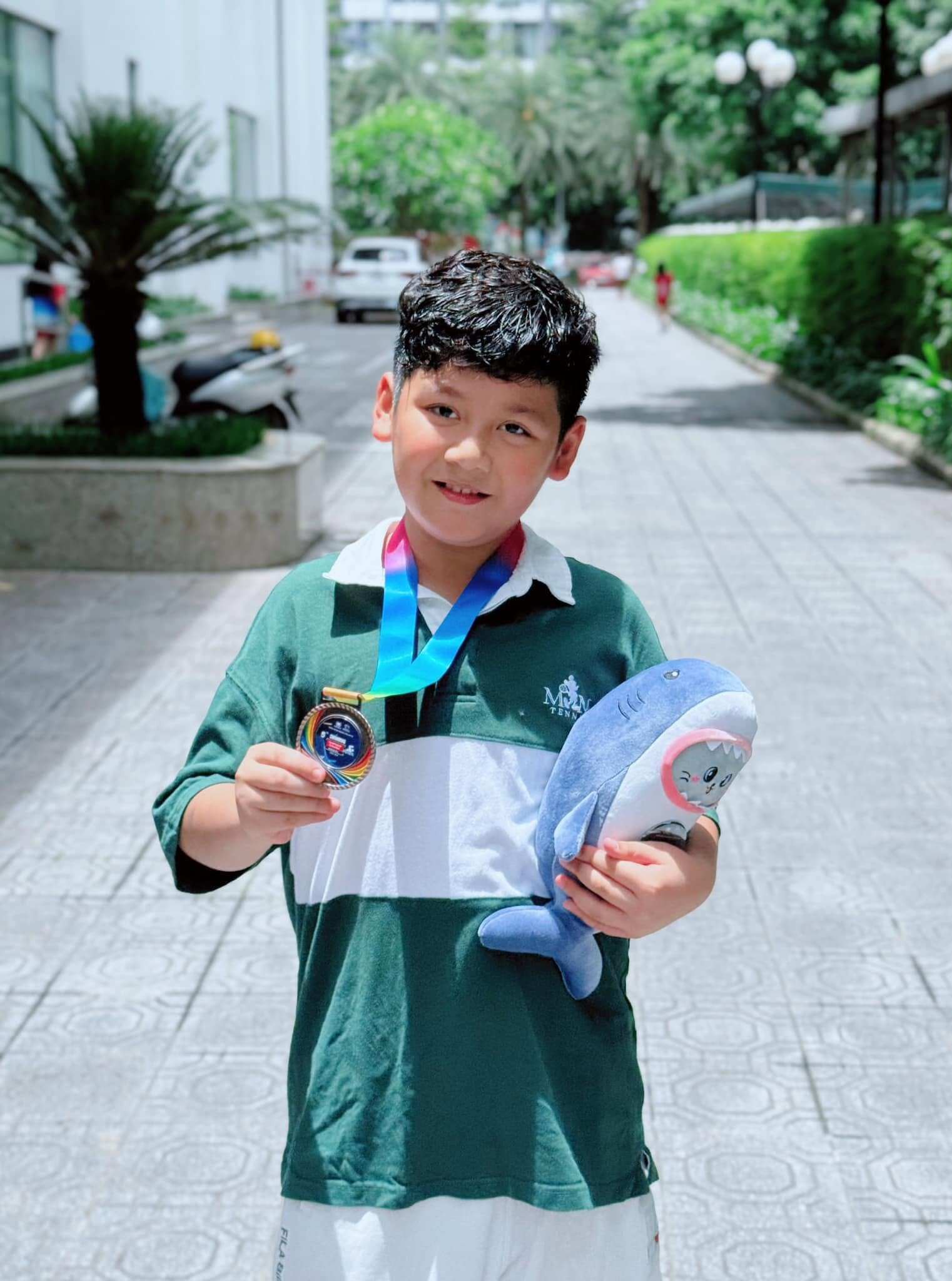 Bé Bon được dự đoán là soái ca tương lai