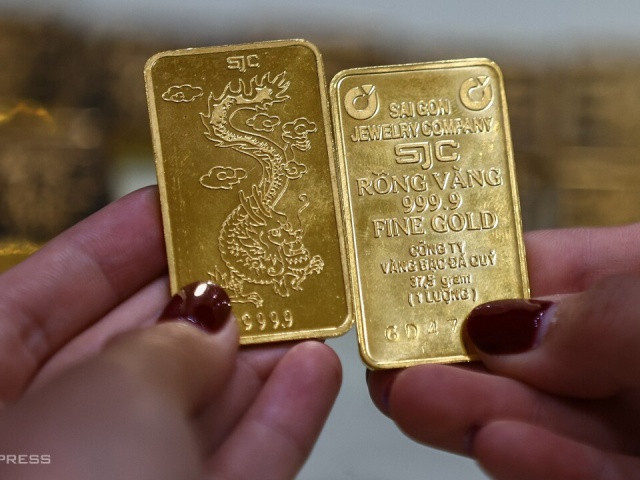 Giá vàng hôm nay ghi nhận trạng thái đi ngang sau 8h sáng