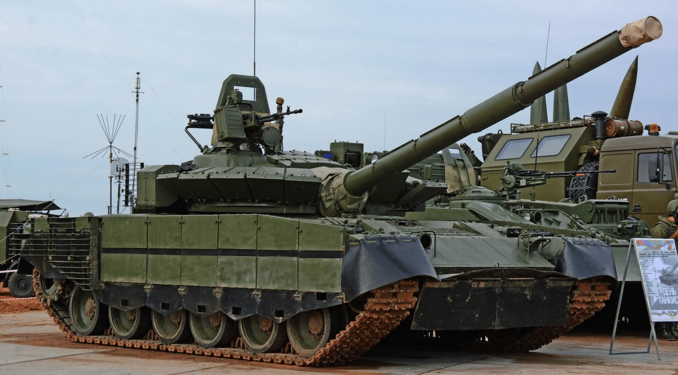 Cận cảnh xe tăng T-80BVM của quân đội Nga