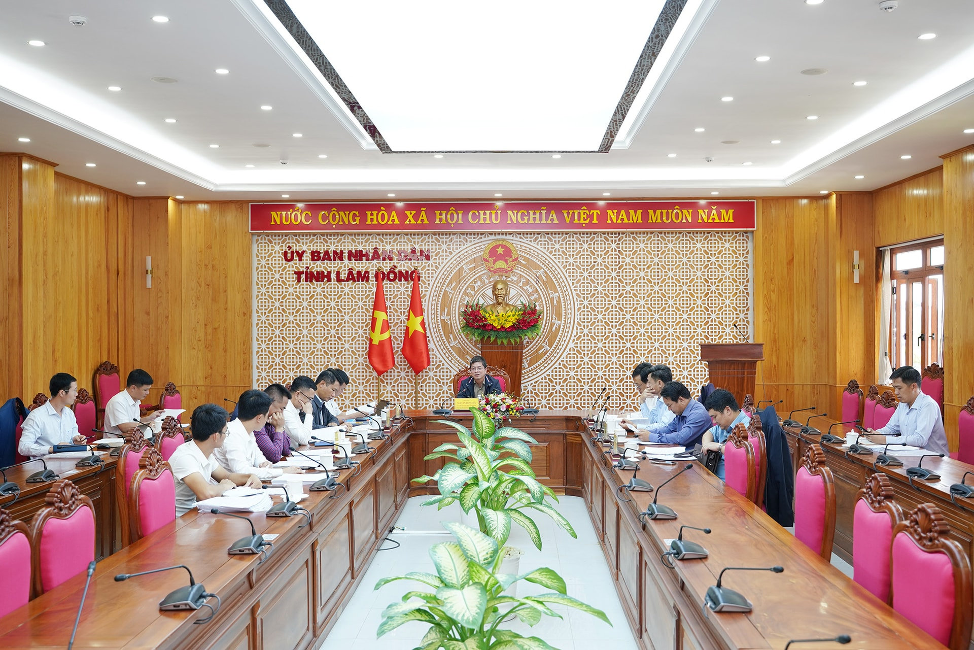 Buổi làm việc của UBND tỉnh Lâm Đồng về việc điều chỉnh dự án cao tốc Tân Phú - Bảo Lộc